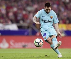 Leo Messi sigue como mejor goleador en España hasta la jornada 8 de La Liga. (AFP)