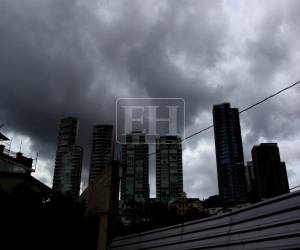 La Secretaría de Gestión de Riesgos y Contingencias Nacionales (Copeco) informó que este miércoles 11 de junio persistirán las condiciones lluviosas en gran parte del territorio hondureño debido a la influencia de la depresión tropical Cristina, ubicada en el Pacífico.