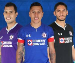 Cruz Azul en su página oficial mostró la nueva camiseta de los arqueros para el próximo torneo. Foto: @Cruz_Azul_FC