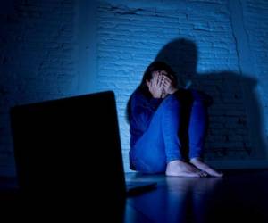 En el acoso virtual afecta a niños, adolescentes y hasta a adultos.