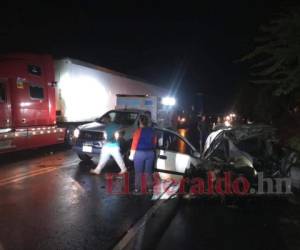 El accidente se registróla fatídica noche del miércoles a la altura de la comunidad de Guanacastillo en Pavana, Choluteca, zona sur de Honduras. Fotos El Heraldo Honduras.