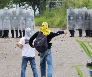 Se prevé que las movilizaciones estén acompañadas de un amplio despliegue policial y militar, pero el riesgo de enfrentamientos está latente. Foto: AFP