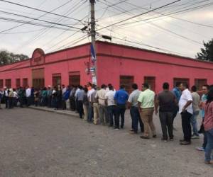 Así lucían esta mañana algunas de las urnas nacionalistas (Foto: El Heraldo Honduras/ Noticias de Honduras)