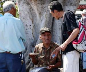 Como “recargas” venden el producto ante la vista de todas las personas.