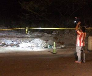 Los cadáveres se localizaban en la calle que conecta la colonia Río Grande con la vía periférica, cerca de un colegio bilingüe privado.
