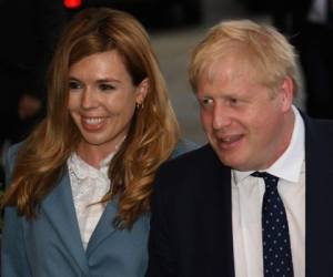 La pareja había anunciado el 29 de febrero que esperaban un bebé 'para principios de verano' y que iban a casarse próximamente. Foto: AFP