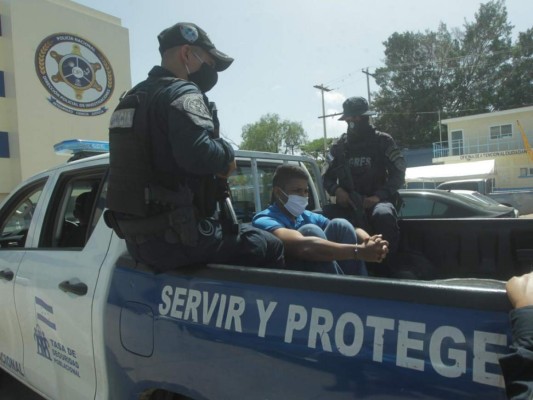 El sospechoso fue trasladado a La Ceiba donde se le iniciará un proceso penal en su contra.