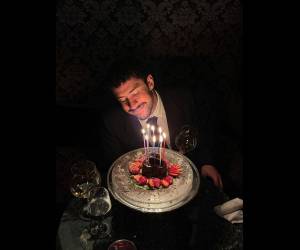 El cantante recibió más de 92,000 comentarios en menos de 5 horas, de seguidores felicitando al artista y agradeciendo su labor por darle voz a Puerto Rico y Latinoamérica a través de su música.