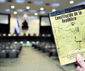 El debate está abierto, las preguntas están hechas. Si las ecuaciones y las fórmulas están planteadas, ¿Qué pasa que no se ponen de acuerdo?