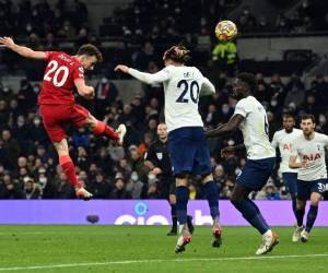 El jueves se produjeron diferentes conversaciones por videoconferencia entre la Premier League, los entrenadores de los clubes y los jugadores. Foto: AFP