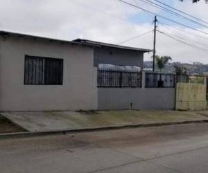 La semana pasada se descubrieron cuatro cadáveres en la propiedad. Las autoridades señalaron que inicialmente encontraron los cuerpos de los suegros del sospechoso. Foto: Twitter FGE.