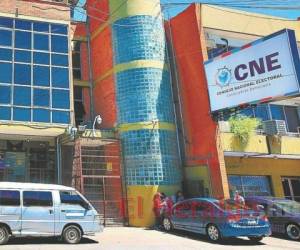 El CNE aún no ha informado del resto de candidaturas independientes a excepción del empresario Roberto Contreras. Foto: El Heraldo