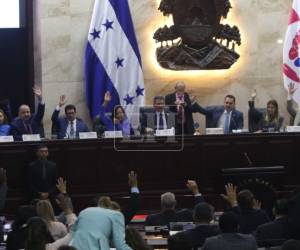 Durante la sesión de este jueves 9 de abril se realizó la aprobación del decreto.