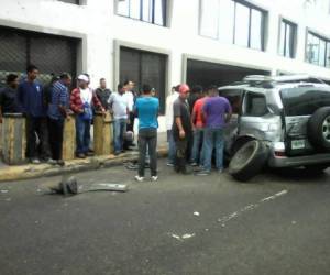 El accidente se suscitó entre la novena calle y la primera avenida de Comayagüela.