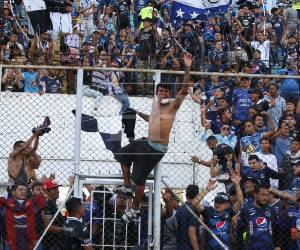 Imágenes del desarrollo del partido.