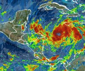 La tormenta tropical Eta amenaza con convertirse en huracán este lunes por la mañana. Foto: Servir.net