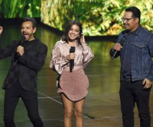 “Era tan divertido poder hablar español en el set de manera casual y que nadie nos preguntara ‘¿qué están diciendo?’ Era un ambiente natural en el que podíamos ser nosotros mismos”, dijo la actriz. (Foto: AP)