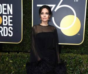 Angelina a su llegada a la ceremonia de los Globos de Oro 2018.