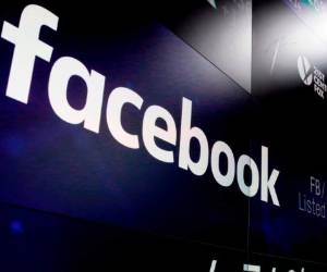 Todo el que quiera colocar anuncios políticos en la red tendrá que confirmar su identidad, y cada anuncio será colocado en un archivo de acceso público. Foto AP