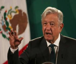 El presidente de México, Andrés Manuel López Obrador, da su conferencia de prensa diaria en el Palacio Nacional de la Ciudad de México, el martes 8 de junio de 2021. (AP Foto/Marco Ugarte).