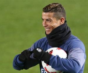 Cristiano Ronaldo compartió un emotivo mensaje en sus redes sociales en favor de los niños de Siria.