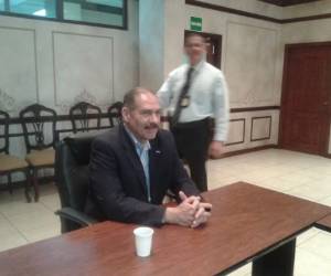 De ser culpable, Jacobo Paz podría pagar una pena de 8 años de reclusión, conforme a las penas establecidas en el Código Penal vigente.