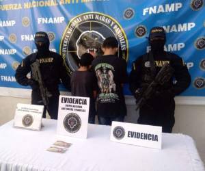 Los menores fueron identificados con los alias 'Posi' (15) y Teo (13).