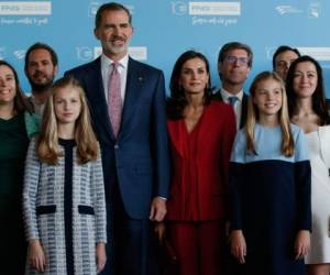 La familia real estuvo en Cataluña para la entrega de los premios. Fotos: Agencia AFP.