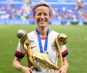 La capitana de la selección de Estados Unidos, Megan Rapinoe, figura entre las mejores 12 jugadoras y es una fuerte candidata a ganar el premio The Bets este año.