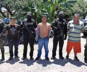 Los sujetos son presuntos miembros de la Mara Salvatrucha y operan en el sector de La Mololoa.