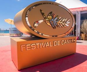 Pierre Salvadori regresa a Cannes con su decimoprimer largometraje, una comedia ambientada en el París de principios del siglo XX protagonizada por Pio Marmaï, Vimala Pons, Anaïs Demoustier y Gilles Lellouche.
