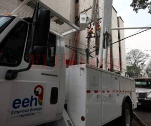 El no cumplimiento del pago del honorario fijo le significa a la ENEE una mora de alrededor de 110 millones de dólares con la Empresa Energía Honduras, tema que también es parte de las negociaciones del sector eléctrico.