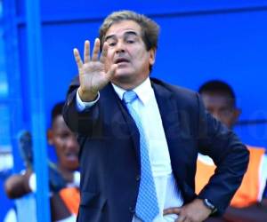 Jorge Luis Pinto, entrenador del equipo nacional de Honduras.