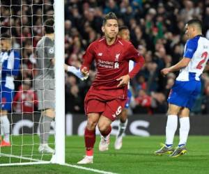 El brasileño Roberto Firmino anotó uno de los goles para el Liverpool ante el Porto. Foto:AFP