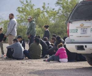 Los funcionarios estadounidenses insisten en que México actúe de manera más agresiva para evitar que los migrantes se desplacen por el país desde Centroamérica, mucho antes de llegar a la frontera de Estados Unidos. Foto: AFP.