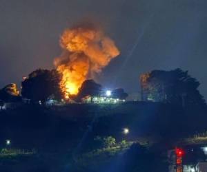 El presidente de Venezuela, Nicolás Maduro, fue capturado y sacado de esa nación, según informó Donald Trump el sábado por la madrugada. La captura ocurrió en medio de un ataque aéreo.