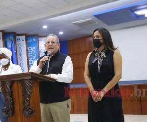 Anduray advirtió que 'no es posible que los mismos miembros de mesas electorales que, según algunos favorecieron a candidatos nacionalistas, son los mismos miembros de mesas que contaron los votos del resultado presidencial en que gana Xiomara (Castro)'. Foto: Johny Magallanes/EL HERALDO.