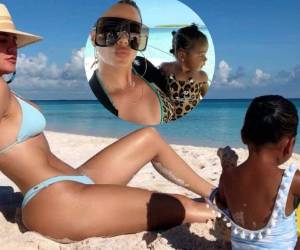 Khloé Kardashian está de vacaciones con su hija True y su hermana Kim Kardashian en Las Bahamas. Las famosas estadounidenses la han pasado a lo grande y esos momentos los han compartido en las redes sociales.