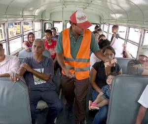 Los hondureños se verían afectados ante el cobro de cinco lempiras más por el transporte público.