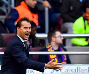 Lopetegui tiene en contra a los aficionados del Real Madrid, más ahora tras la humillante derrota en el Camp Nou. (AFP)