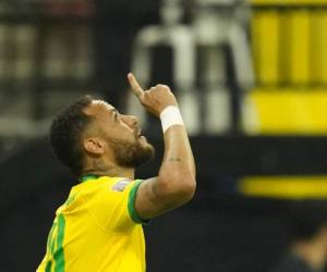 Neymar sigue siendo una de las principales figuras de Brasil en la eliminatoria.