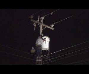 En la zona norte de Honduras han pasado varias horas al día sin energía eléctrica y la situación se repite cada semana.