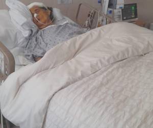 La familia de doña Deysi Castro expresa gratitud por la ayuda recibida y pide a los hondureños seguir apoyando su recuperación hospitalaria.