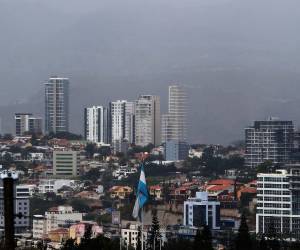 Entre jueves y viernes, se esperan lluvias y lloviznas en varias regiones del país; en Tegucigalpa las temperaturas se mantendrán frescas.