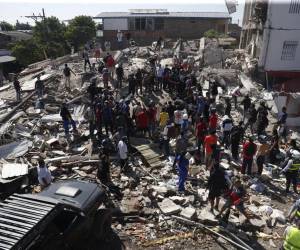 Gobierno colombiano confirma al menos 239 muertos y 3,755 heridos por el terremoto