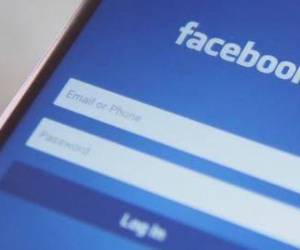 La plataforma de Facebook registró una caída a nivel mundial este martes 3 de marzo.