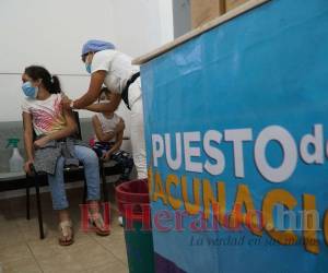 Los padres de familia deben ser más conscientes y llevar a sus hijos a los puntos habilitados y vacunarlos contra el covid-19.