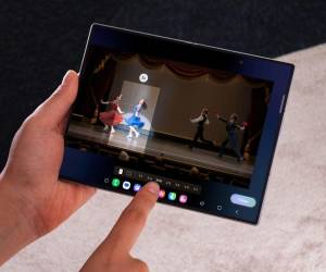 Desde el lanzamiento del primer Galaxy Fold, en 2019, Samsung ha desarrollado sucesivas generaciones de dispositivos plegables.
