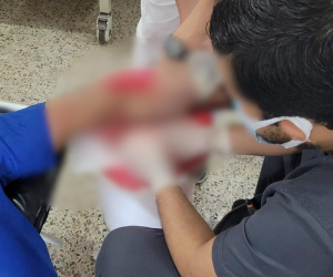 El hombre ya recibió atención médica en el hospital de la comunidad.