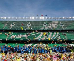 Esta es la foto con todos los peluches que compartió el Betis en sus redes sociales. (Foto: Twitter)